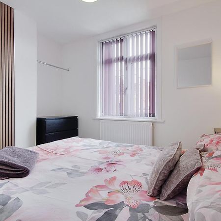 Wimbourne Road Apartment 2 ボーンマス エクステリア 写真