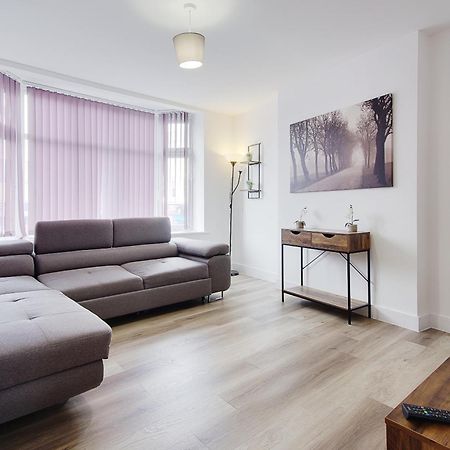 Wimbourne Road Apartment 2 ボーンマス エクステリア 写真